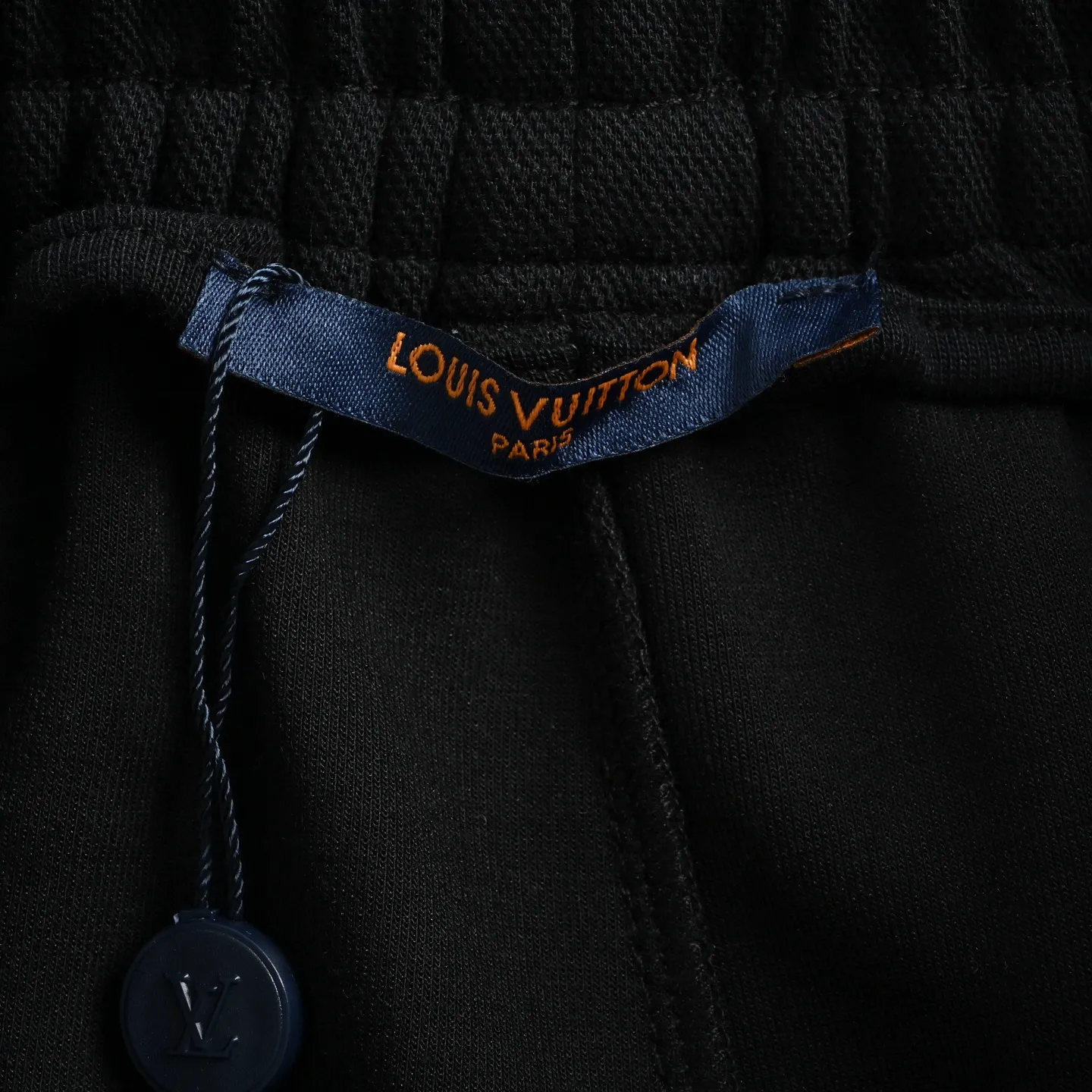 Louis Vuitton/Louis Vuitton signature embroidered letter shorts